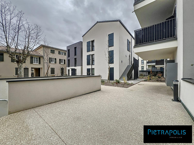 Duplex - 80 m² - 4 pièces