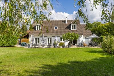 Maison - 135 m² - 7 pièces