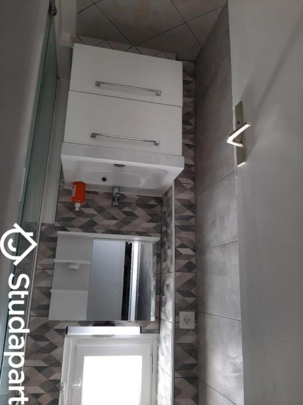 Chambre - 9 m² - 1 pièce