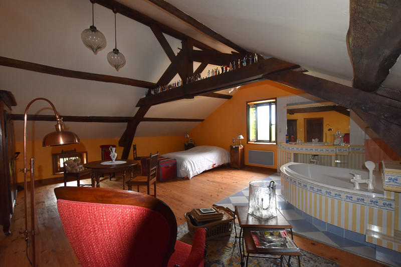 Maison - 208 m² - 5 pièces