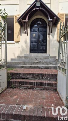 Maison - 196 m² - 7 pièces