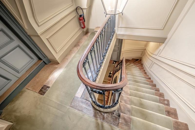 Appartement - 165 m² - 5 pièces