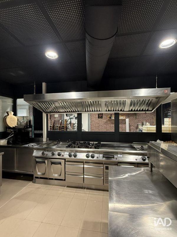 Local commercial - 148 m²