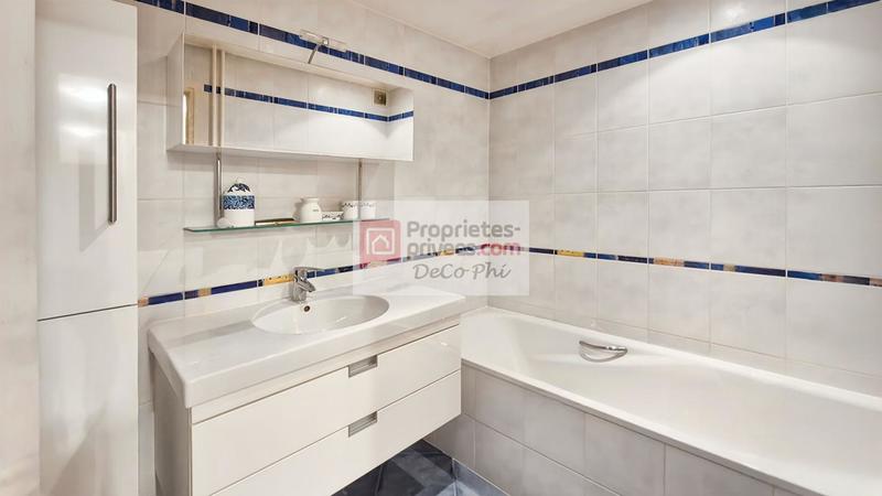 Appartement - 110 m² - 5 pièces