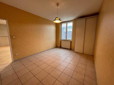Appartement - 76 m² - 3 pièces