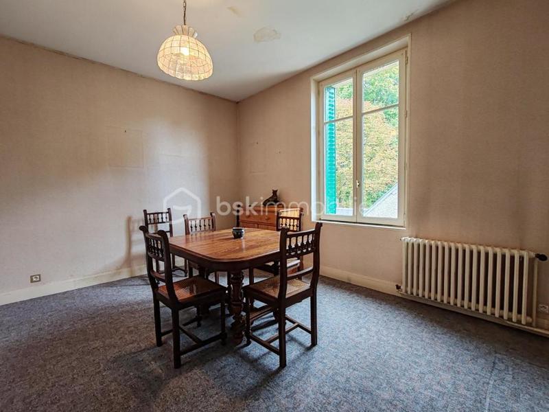 Maison - 164 m² - 7 pièces