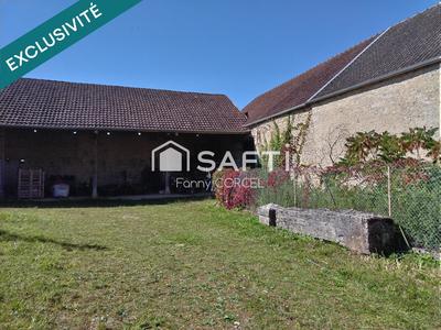 Maison - 79 m² - 6 pièces