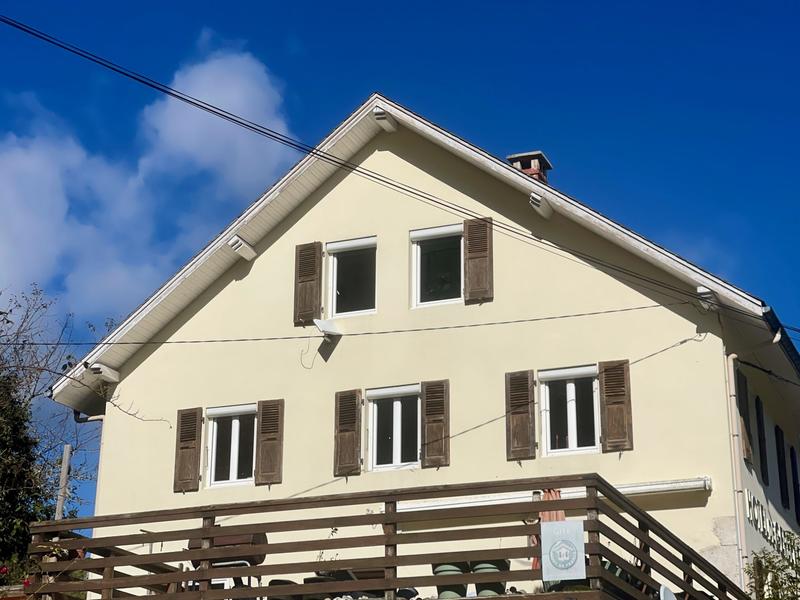 Appartement - 146 m² - 6 pièces