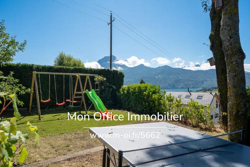 Maison - 400 m² - 17 pièces