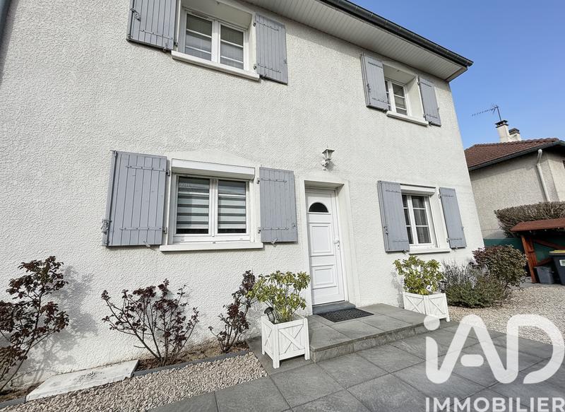 Maison - 128 m² - 6 pièces