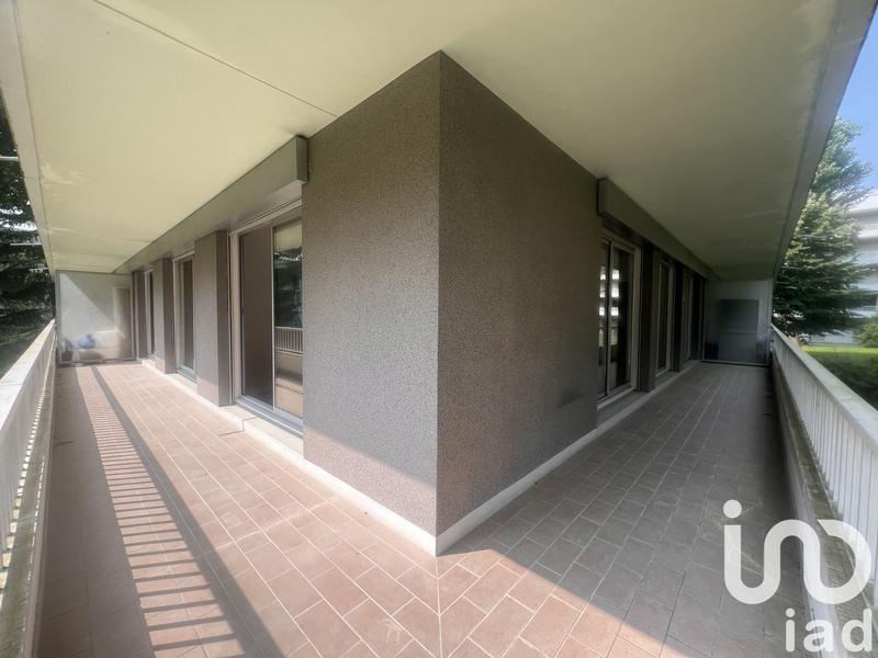 Appartement - 102 m² - 4 pièces