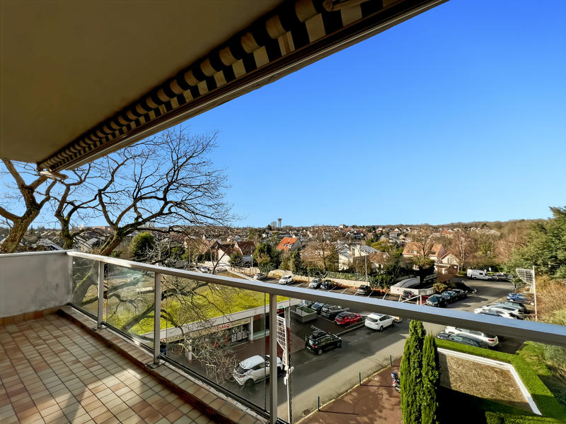 Appartement - 108 m² - 5 pièces