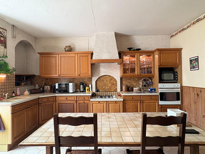 Maison - 159 m² - 7 pièces