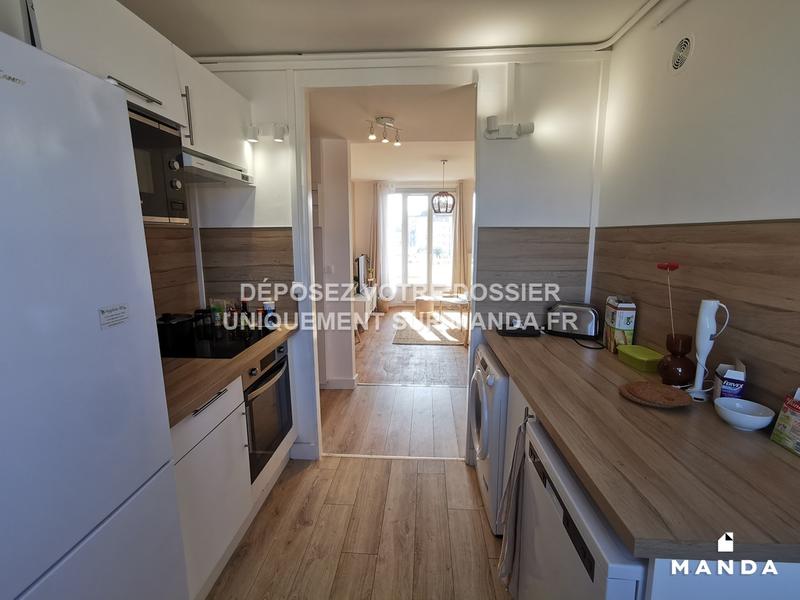 Chambre - 10 m² - 4 pièces