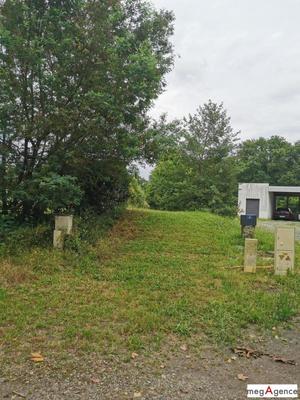 Terrain constructible - 2 388 m²