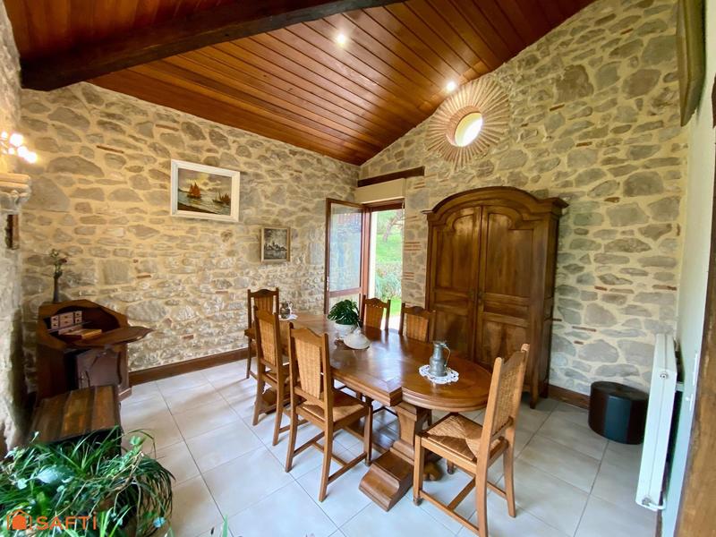 Maison - 173 m² - 6 pièces