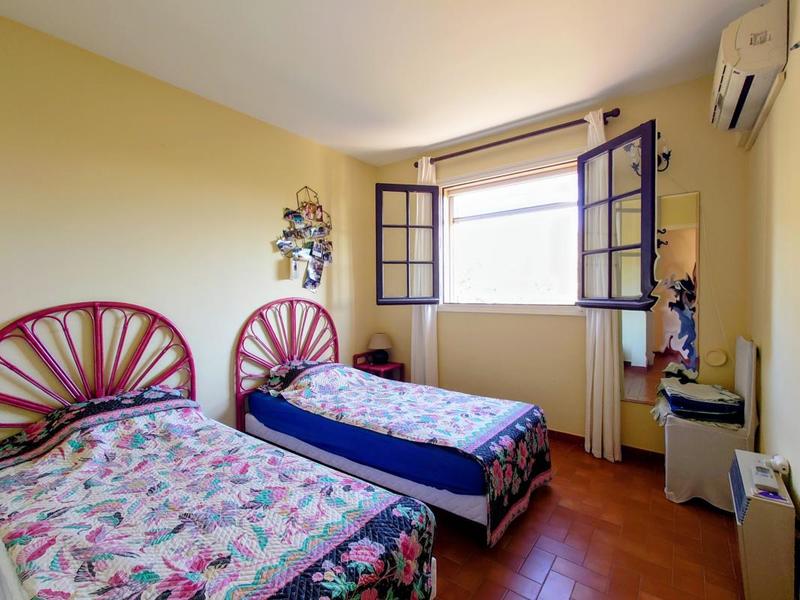 Maison jumelée - 92 m² - 3 pièces