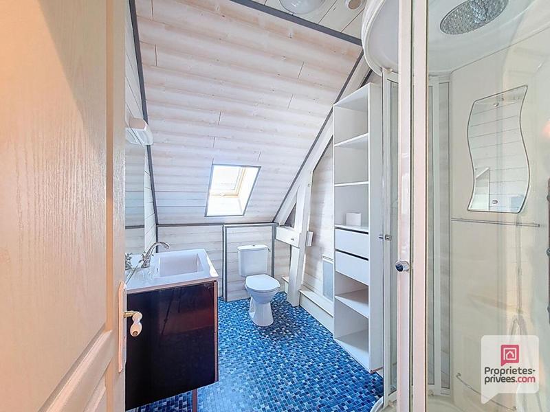 Maison - 160 m² - 7 pièces