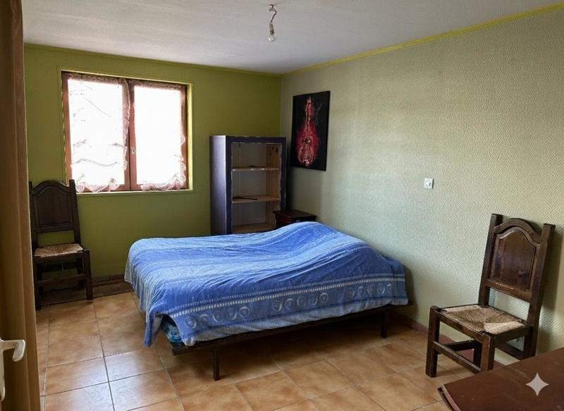 Propriété - 95 m² - 5 pièces