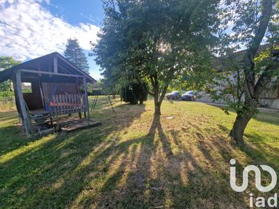 Maison - 190 m² - 7 pièces