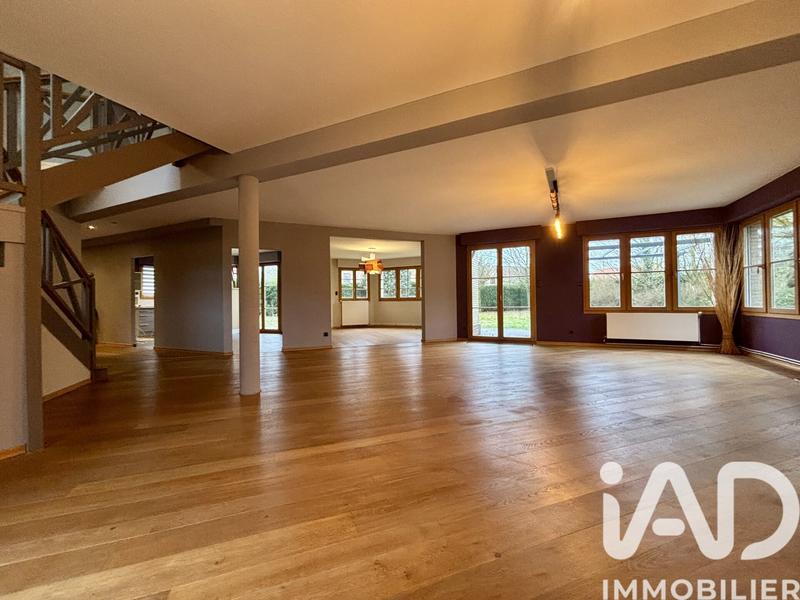 Maison - 313 m² - 7 pièces