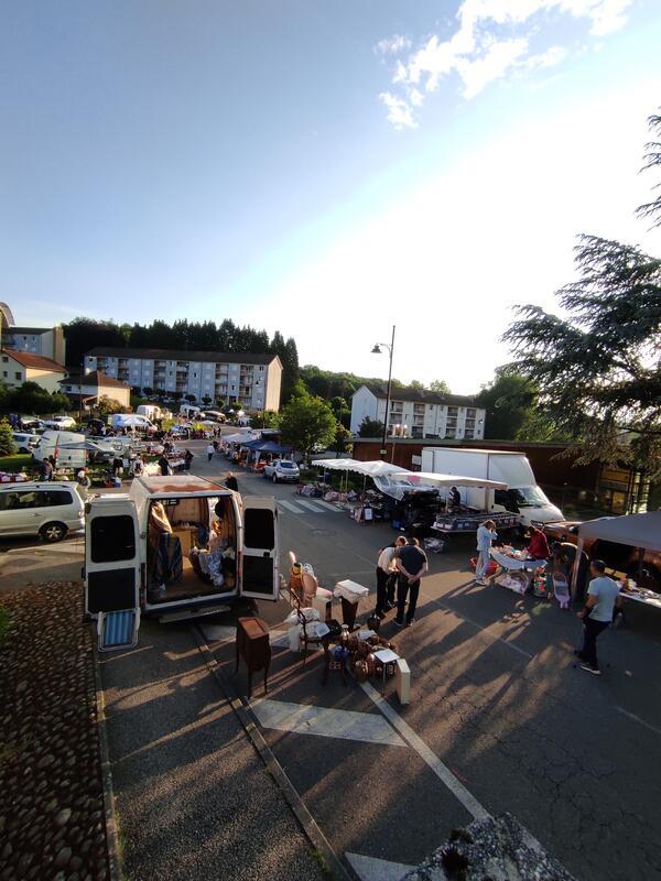 Broc’amb - brocante - vide grenier