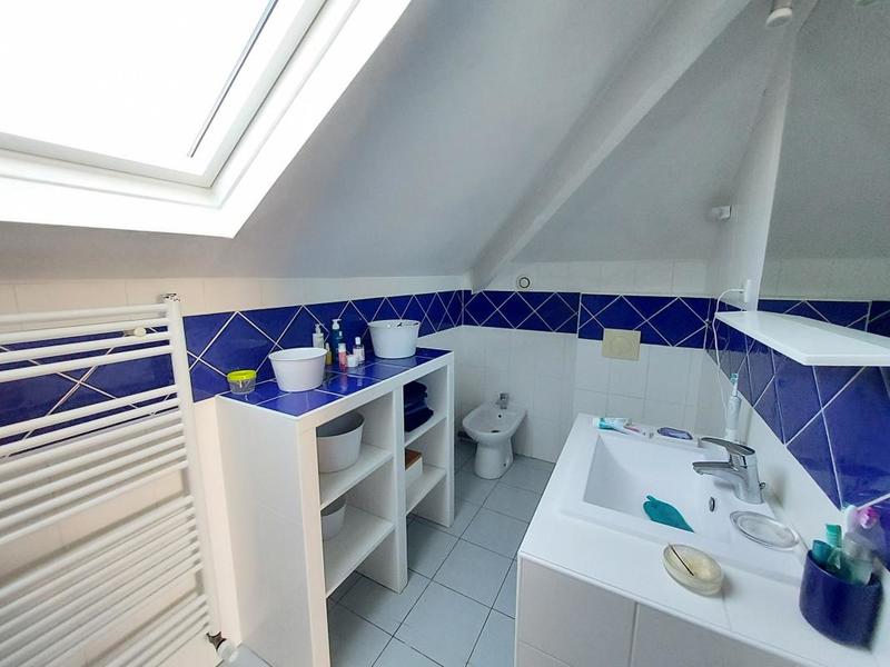 Maison - 171 m² - 7 pièces