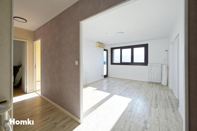 Appartement - 76 m² - 4 pièces