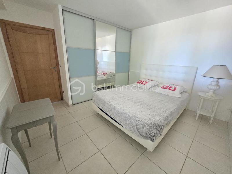 Propriété - 250 m² - 5 pièces