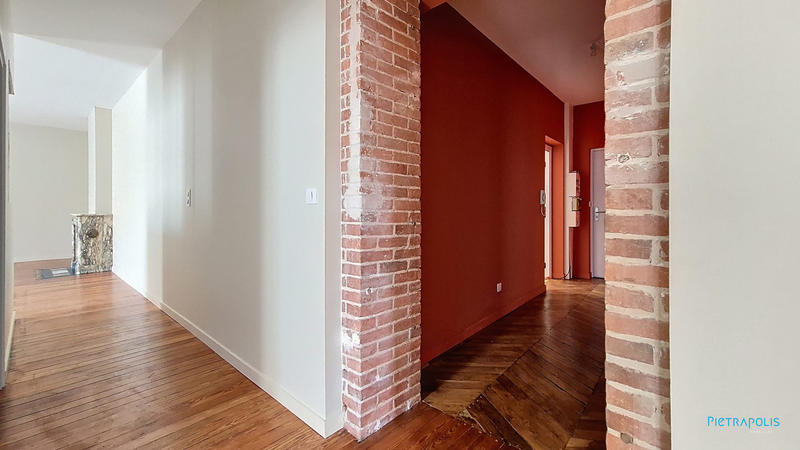 Appartement - 102 m² - 4 pièces