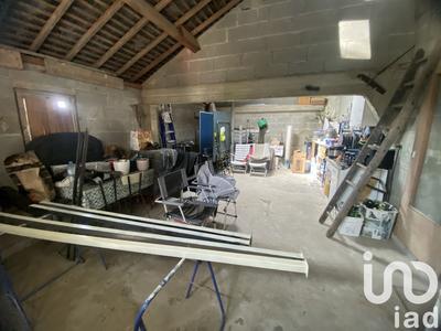 Maison - 93 m² - 5 pièces