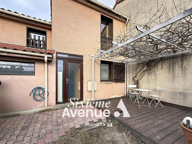 Maison - 101 m² - 5 pièces