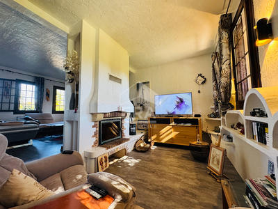 Maison - 152 m² - 5 pièces