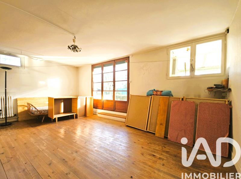 Maison - 177 m² - 7 pièces