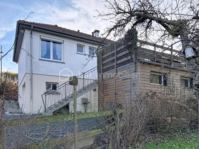 Maison - 105 m² - 6 pièces