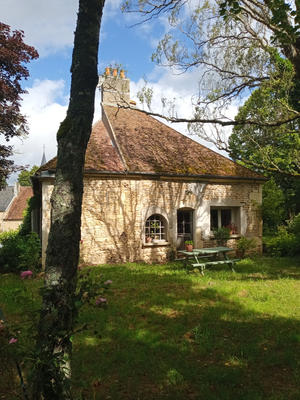 Maison - 205 m² - 8 pièces