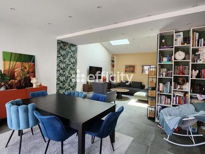 Maison - 115 m² - 5 pièces