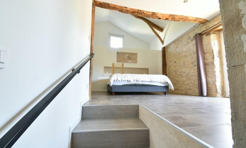 Corps de ferme - 290 m² - 11 pièces