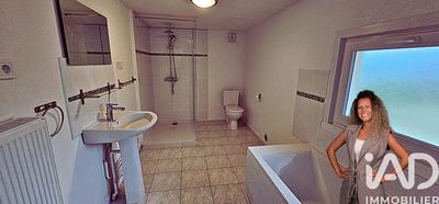 Maison - 95 m² - 5 pièces