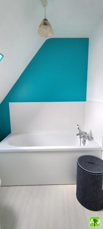 Maison - 104 m² - 4 pièces