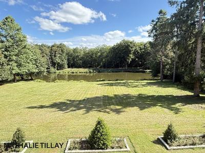 Maison de maîtres - 365 m² - 12 pièces