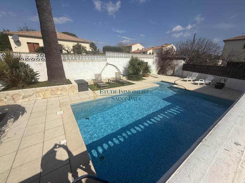 Maison - 240 m² - 5 pièces