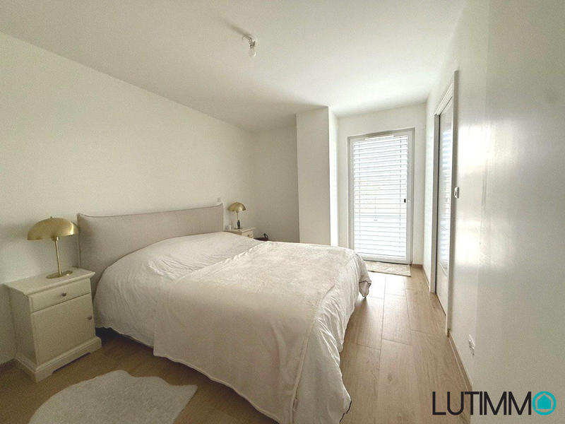 Appartement - 102 m² - 3 pièces