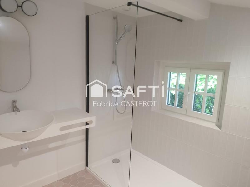 Maison - 175 m² - 8 pièces