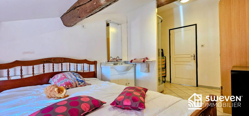 Maison ancienne - 420 m² - 6 pièces