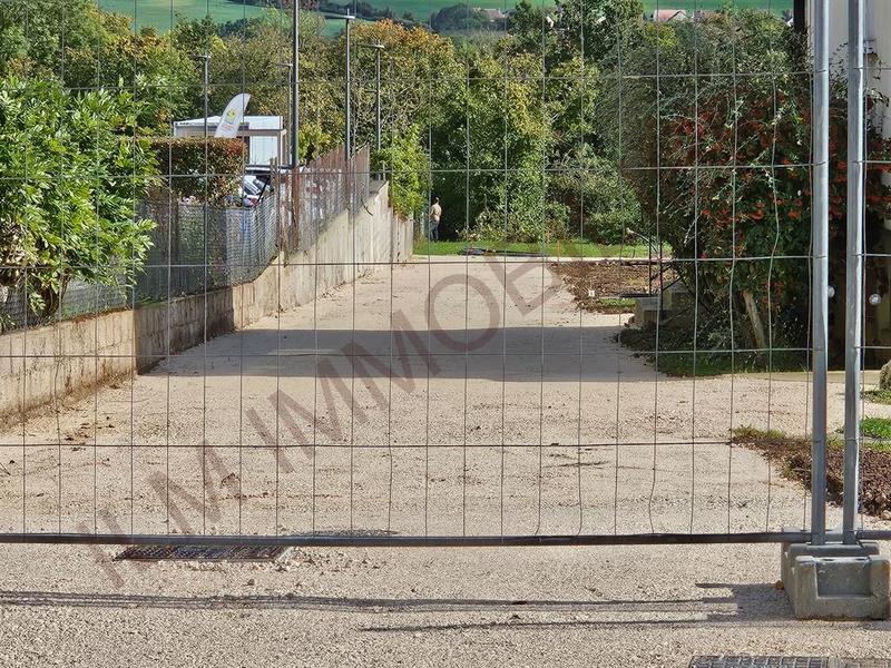 Terrain constructible - 852 m²