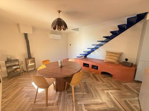 Maison - 105 m² - 3 pièces