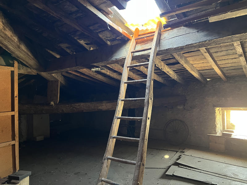 Maison de village - 305 m² - 15 pièces