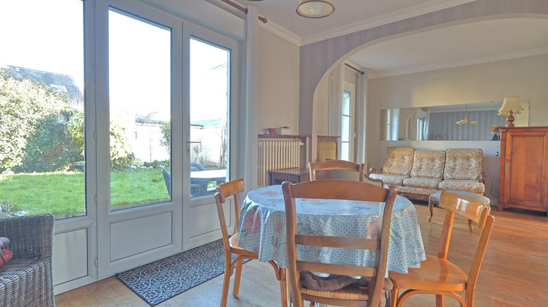 Maison - 95 m² - 5 pièces