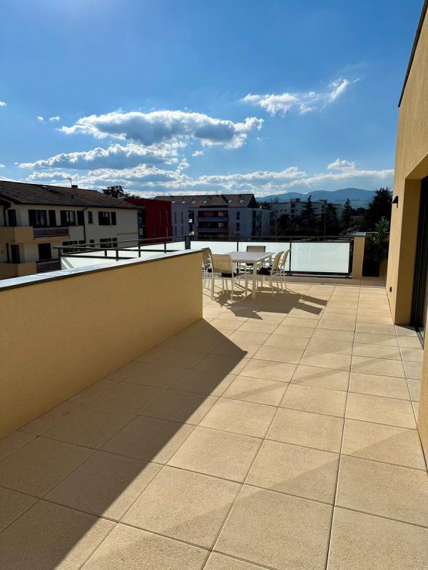 Appartement - 89 m² - 4 pièces